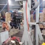 Polícia de SP prende três pessoas e fecha fábrica de fios irregulares na capital