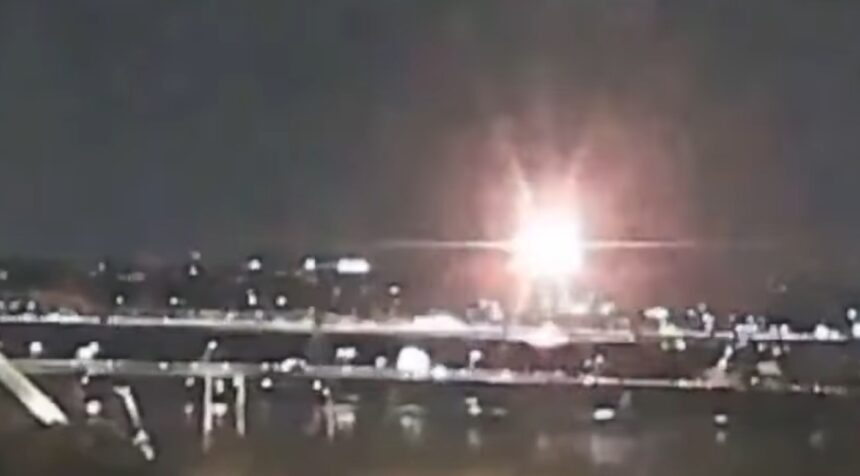 explosao amrican airlines