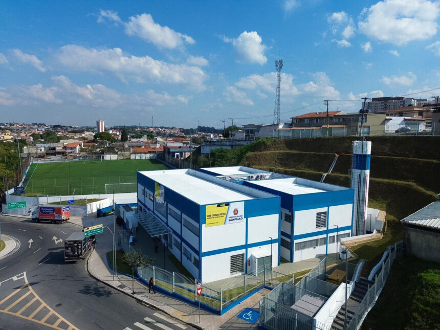 Fachada da UBS Cidade Dutra Benedita de Fátima da Silva, inaugurada pela Prefeitura de São Paulo no Jardim Régis, Zona Sul.
